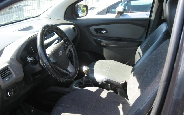 imagem-https://www.socarrao.com.br/sc-vehicle-images-prod/3299865/1787071523947-SU1HXzIwMTMuSlBH.JPG