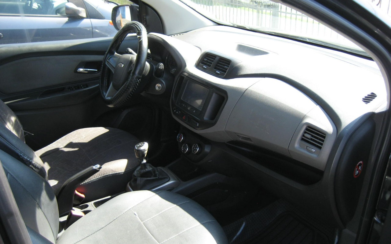 imagem-https://www.socarrao.com.br/sc-vehicle-images-prod/3299865/1787071524082-SU1HXzIwMTUuSlBH.JPG