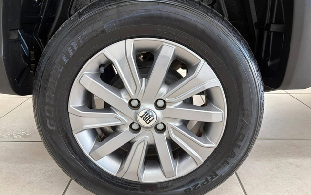 imagem-https://www.socarrao.com.br/sc-vehicle-images-prod/3299907/1788373561330-4e04e2fbc6a64480bda14e8bfd00ef3f_1788372674830.jpg