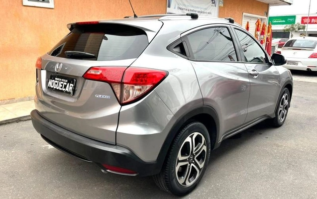 imagem-https://www.socarrao.com.br/sc-vehicle-images-prod/3299911/1788204928225-8391240_15_B_f88d7e2df7.jpeg