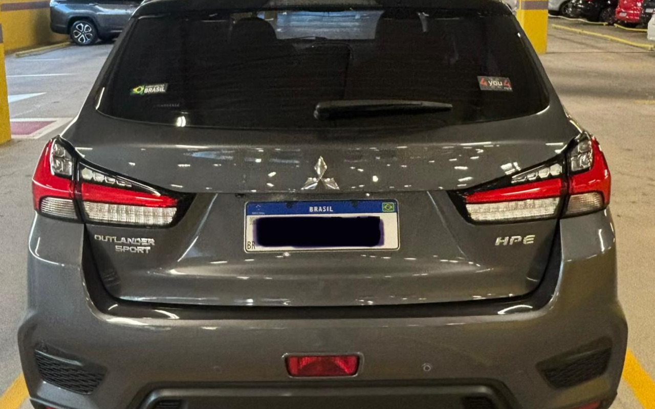 imagem-https://www.socarrao.com.br/sc-vehicle-images-prod/3300110/1787147321889-V2hhdHNBcHAgSW1hZ2UgMjAyNi0wOC0xOCBhdCAxMy4zNC4xMS1hLmpwZWc.jpeg