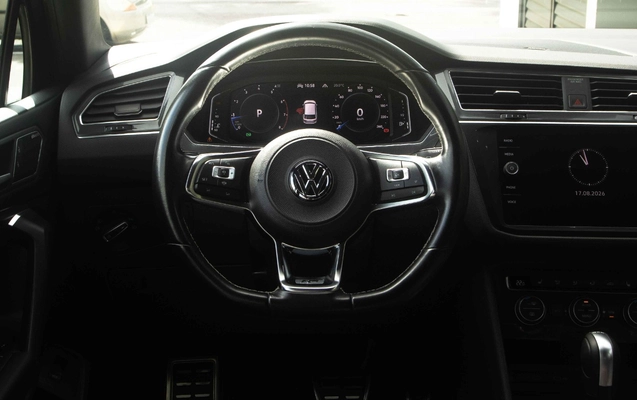 imagem-https://www.socarrao.com.br/sc-vehicle-images-prod/3300558/1787071091686-SU1HXzk4OTEuanBn.jpg