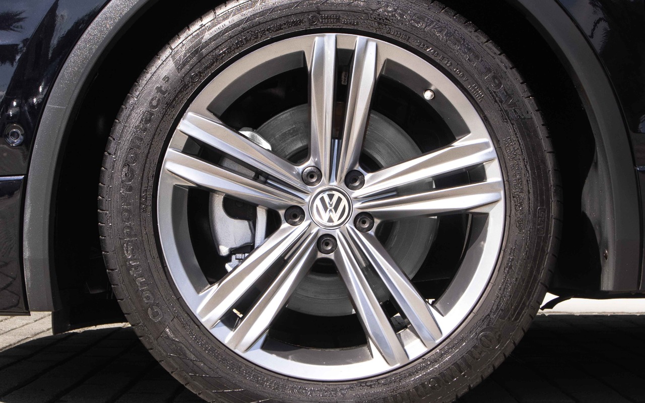 imagem-https://www.socarrao.com.br/sc-vehicle-images-prod/3300558/1787071094575-aW1nLmpwZw.jpg