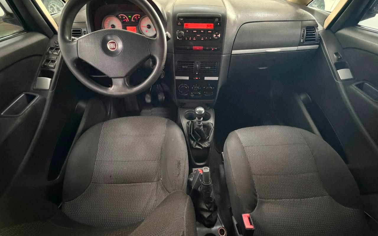 imagem-https://www.socarrao.com.br/sc-vehicle-images-prod/3300622/1787071192591-V2hhdHNBcHAgSW1hZ2UgMjAyNi0wOC0xOCBhdCAxMy4xNS4wMyAoMSkuanBlZw.jpeg