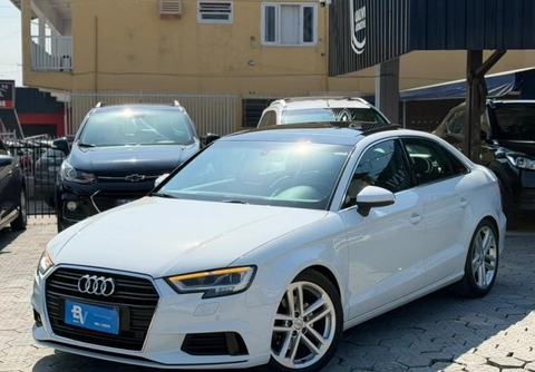 Audi A3 2019 Branco — foto 1 de 3