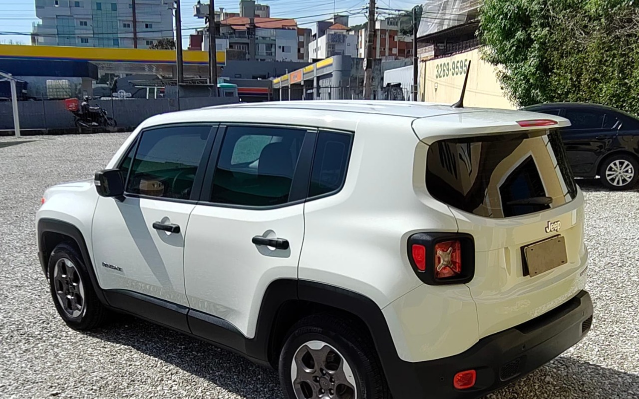 imagem-https://www.socarrao.com.br/sc-vehicle-images-prod/3300809/1787071538188-UEhPVE8tMjAyNi0wOC0xOC0xMi01Mi00NyAoMikuanBn.jpg
