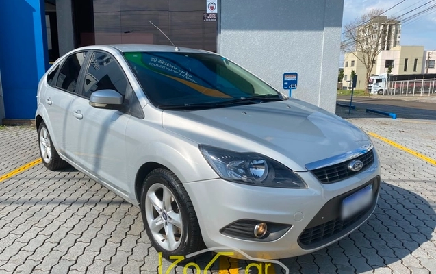 imagem-https://www.socarrao.com.br/sc-vehicle-images-prod/3301295/1787072297311-sz90HZT4D25q5WVlKvz8rcPBx5LzPv80.jpg