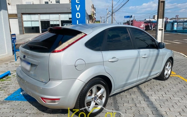 imagem-https://www.socarrao.com.br/sc-vehicle-images-prod/3301295/1787072297313-2CXy2ioSktgsrci5bXv3sCqFu0EDd5eo.jpg