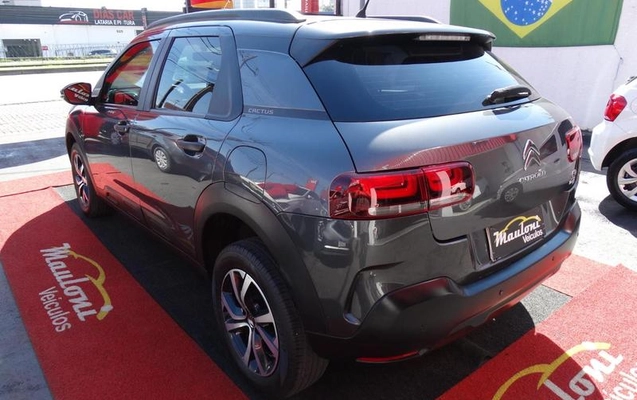 imagem-https://www.socarrao.com.br/sc-vehicle-images-prod/3301456/1789582421277-8389567_4_B_18e3d0df0c.jpeg