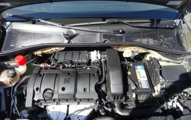 imagem-https://www.socarrao.com.br/sc-vehicle-images-prod/3301456/1789582421291-8389567_17_B_2cb6a987b5.jpeg