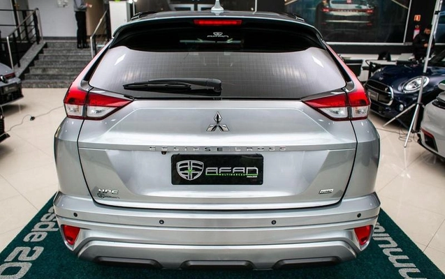 imagem-https://www.socarrao.com.br/sc-vehicle-images-prod/3301534/1787844007956-8391510_4_B_07ffc2ce33.jpeg