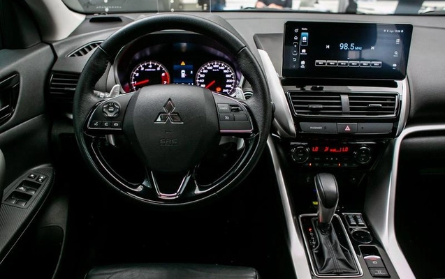 imagem-https://www.socarrao.com.br/sc-vehicle-images-prod/3301534/1787844007968-8391510_21_B_8d08d90576.jpeg