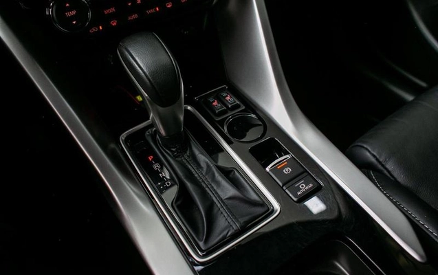 imagem-https://www.socarrao.com.br/sc-vehicle-images-prod/3301534/1787844007991-8391510_19_B_df2cbee493.jpeg
