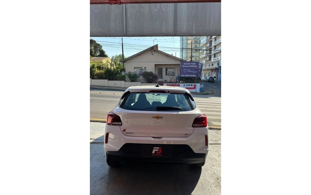 imagem-https://www.socarrao.com.br/sc-vehicle-images-prod/3301541/1787072729918-4_020446.jpg