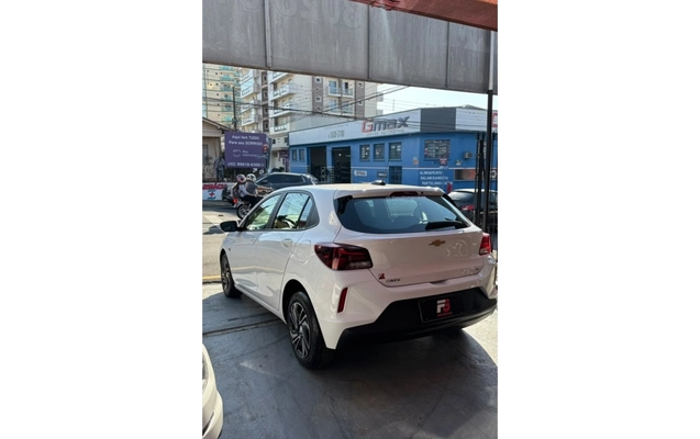 imagem-https://www.socarrao.com.br/sc-vehicle-images-prod/3301541/1787072729921-6_020446.jpg