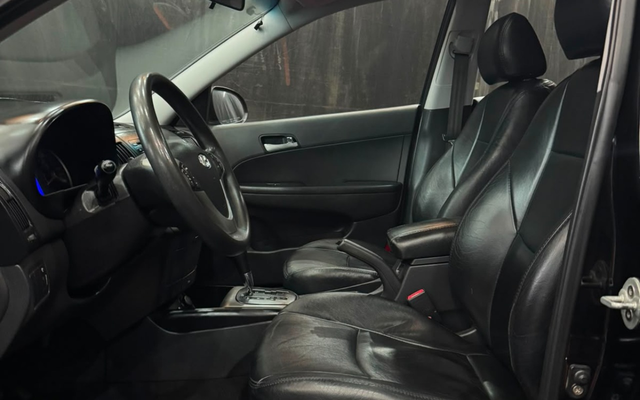 imagem-https://www.socarrao.com.br/sc-vehicle-images-prod/3301775/1787073159750-SHl1bmRhaSBJMzAgQ29tcGxldG8gQXV0b23DoXRpY28gVGV0byBTb2xhciBCYW5jb3MgZW0gQ291cm8gVGV0byBTb2xhciAyMDEyIFN0ZWluYmFjaCBNdWx0aW1hcmNhcyBlbSBTYW50byBBbWFybyBkYSBJbXBlcmF0cml6IFNDIDExLmpwZWc.jpeg