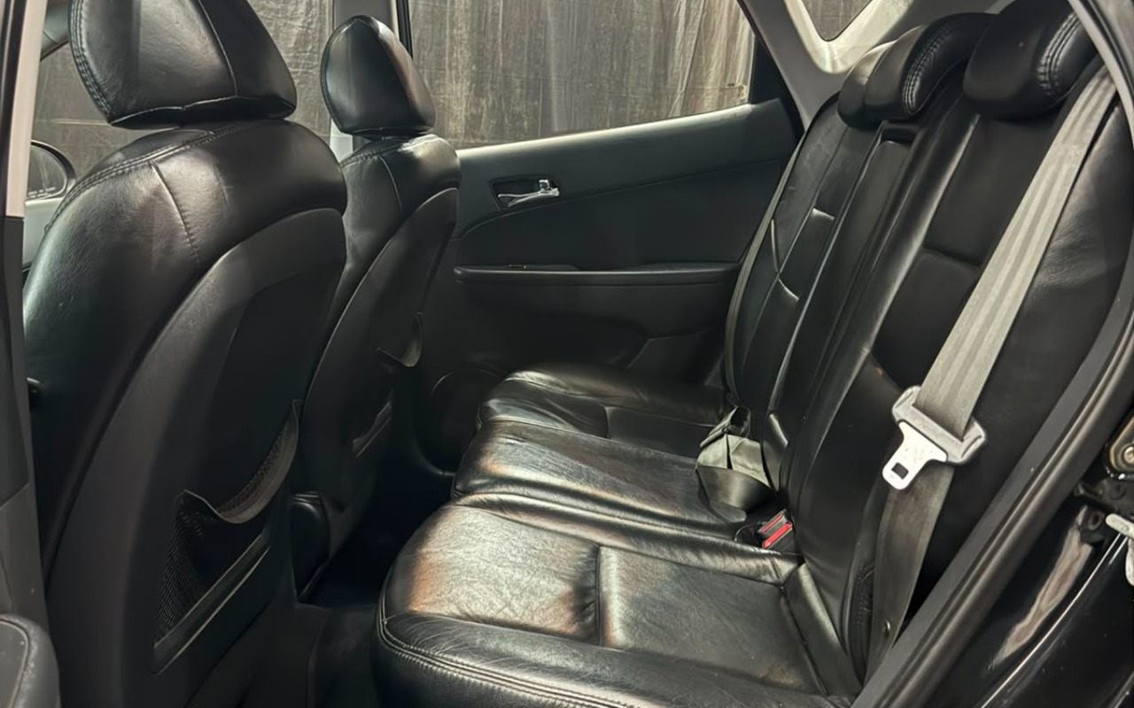 imagem-https://www.socarrao.com.br/sc-vehicle-images-prod/3301775/1787073160019-SHl1bmRhaSBJMzAgQ29tcGxldG8gQXV0b23DoXRpY28gVGV0byBTb2xhciBCYW5jb3MgZW0gQ291cm8gVGV0byBTb2xhciAyMDEyIFN0ZWluYmFjaCBNdWx0aW1hcmNhcyBlbSBTYW50byBBbWFybyBkYSBJbXBlcmF0cml6IFNDIDE0LmpwZWc.jpeg