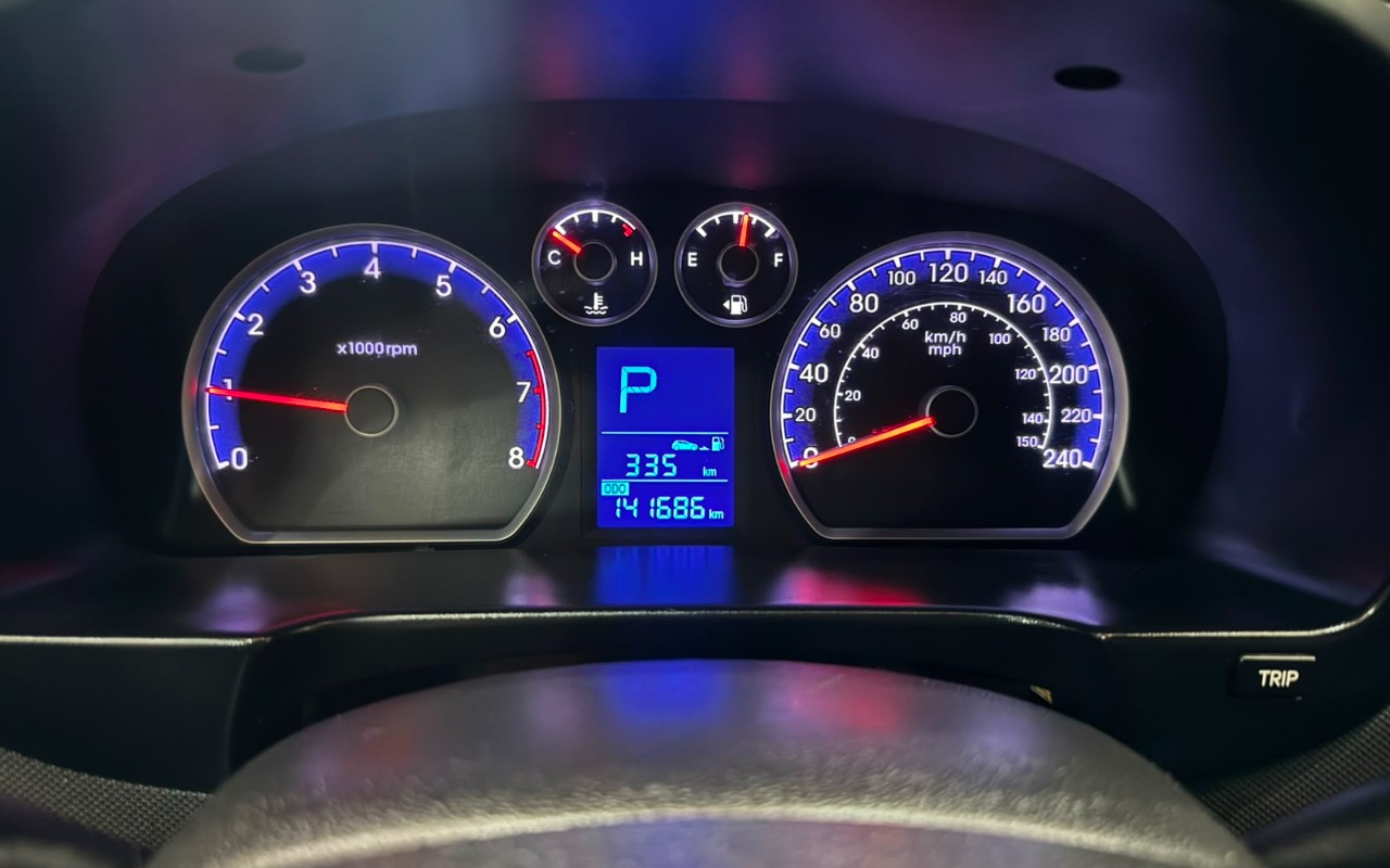 imagem-https://www.socarrao.com.br/sc-vehicle-images-prod/3301775/1787073160079-SHl1bmRhaSBJMzAgQ29tcGxldG8gQXV0b23DoXRpY28gVGV0byBTb2xhciBCYW5jb3MgZW0gQ291cm8gVGV0byBTb2xhciAyMDEyIFN0ZWluYmFjaCBNdWx0aW1hcmNhcyBlbSBTYW50byBBbWFybyBkYSBJbXBlcmF0cml6IFNDIDE1LmpwZWc.jpeg
