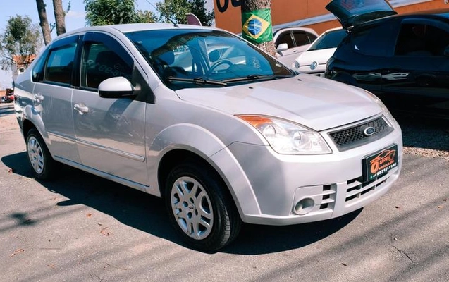 imagem-https://www.socarrao.com.br/sc-vehicle-images-prod/3301837/1787073265215-8306728_3_B_7e43d7eddf.jpeg