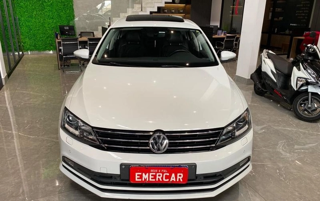 imagem-https://www.socarrao.com.br/sc-vehicle-images-prod/3301880/1787663681908-8359254_7_B_f6b12893dd.jpeg