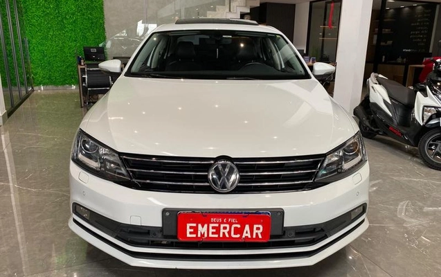imagem-https://www.socarrao.com.br/sc-vehicle-images-prod/3301880/1787663681910-8359254_8_B_96f6fc3d8e.jpeg