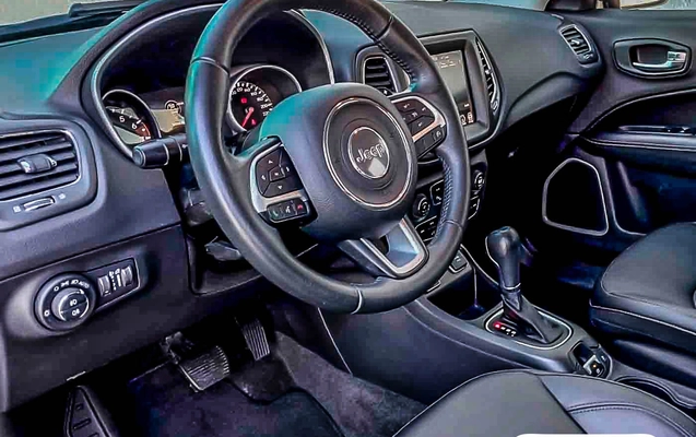 imagem-https://www.socarrao.com.br/sc-vehicle-images-prod/3301933/1790163420947-027766cd-9942-4745-a44c-8086cc76af5e.jpg
