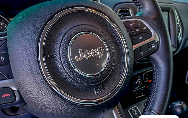 imagem-https://www.socarrao.com.br/sc-vehicle-images-prod/3301933/1790163420951-e2ebaeae-f704-45fc-b5f7-5714c27db519.jpg
