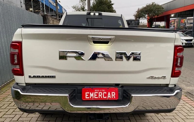 imagem-https://www.socarrao.com.br/sc-vehicle-images-prod/3302133/1787579451488-8382462_13_B_dda147b5fb.jpeg