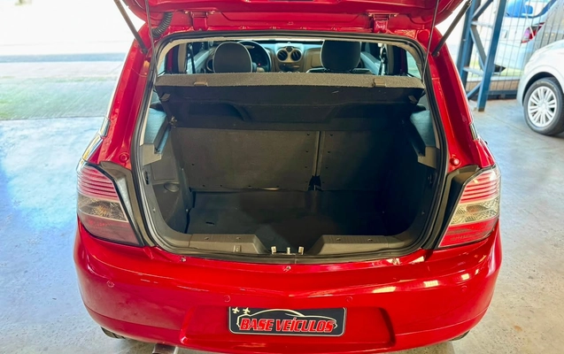 imagem-https://www.socarrao.com.br/sc-vehicle-images-prod/3302527/1787078232399-95e6e22013854bdd9e03c605a2b4e508_1787074366917.jpg