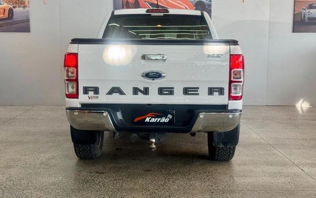 imagem-https://www.socarrao.com.br/sc-vehicle-images-prod/3302670/1789221820585-8340420_4_B_f8b2b3fb2d.jpeg