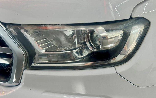 imagem-https://www.socarrao.com.br/sc-vehicle-images-prod/3302670/1789221820585-8340420_6_B_a86af98df9.jpeg