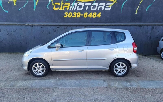 imagem-https://www.socarrao.com.br/sc-vehicle-images-prod/3302873/1788204850508-8391845_11_B_9c33d4d0a6.jpeg