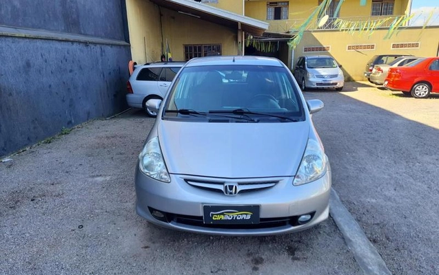imagem-https://www.socarrao.com.br/sc-vehicle-images-prod/3302873/1788204850513-8391845_2_B_0fa28516c7.jpeg