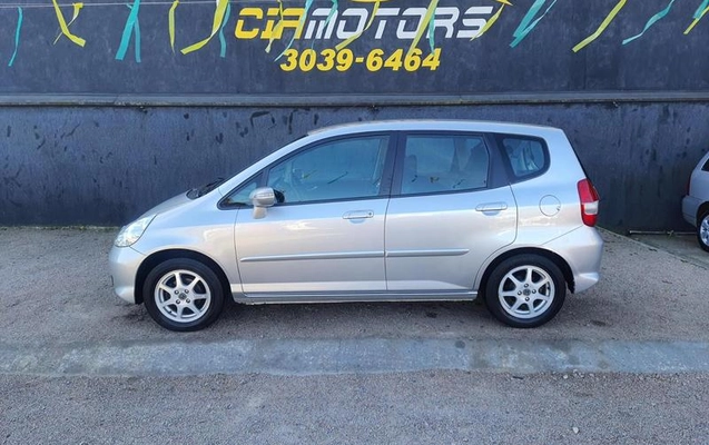 imagem-https://www.socarrao.com.br/sc-vehicle-images-prod/3302873/1788204850524-8391845_12_B_2705ed1001.jpeg