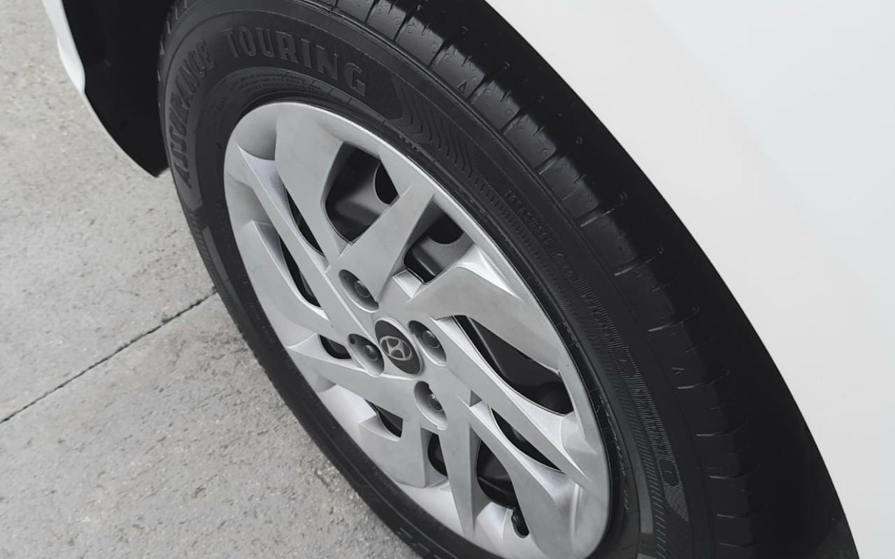 imagem-https://www.socarrao.com.br/sc-vehicle-images-prod/3302931/1787674472281-MTIuanBlZw.jpeg