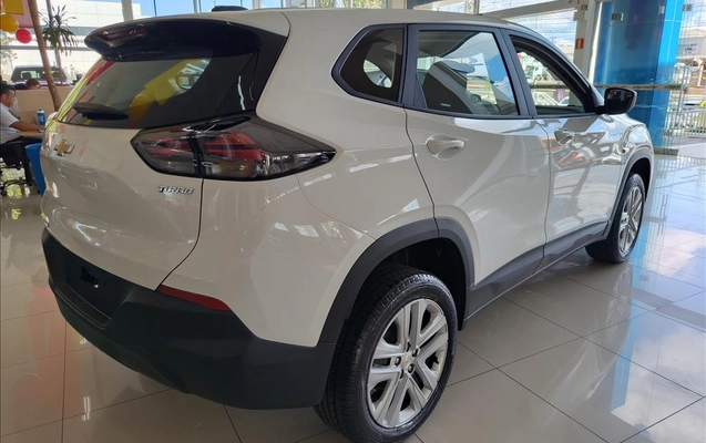 imagem-https://www.socarrao.com.br/sc-vehicle-images-prod/3303296/1787076083415-40e8fb8a-06ee-4577-a5d0-87372464650b20260723153146.jpeg