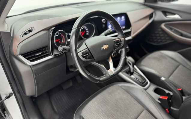 imagem-https://www.socarrao.com.br/sc-vehicle-images-prod/3303494/1787076426515-709ee4af-ed3a-450c-8770-8a1b519f9332.jpg