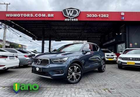 Volvo XC40 2021 Azul — foto 1 de 3