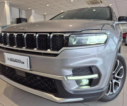 Jeep Commander 2023 Prata — foto 1 de 3