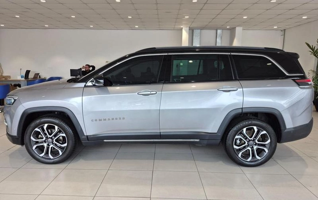 imagem-https://www.socarrao.com.br/sc-vehicle-images-prod/3303571/1787076600064-8311156_13_B_54ef72daf8.jpeg