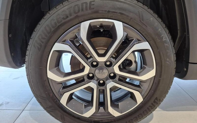 imagem-https://www.socarrao.com.br/sc-vehicle-images-prod/3303571/1787076600066-8311156_13_B_51cc6cdf42.jpeg
