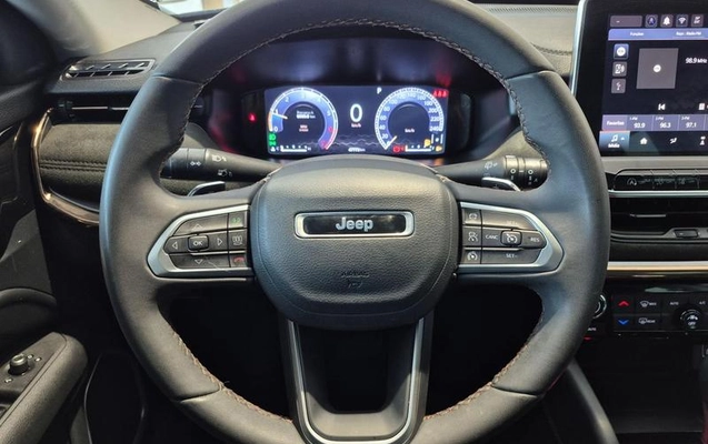 imagem-https://www.socarrao.com.br/sc-vehicle-images-prod/3303571/1787076600068-8311156_3_B_73034be2e5.jpeg