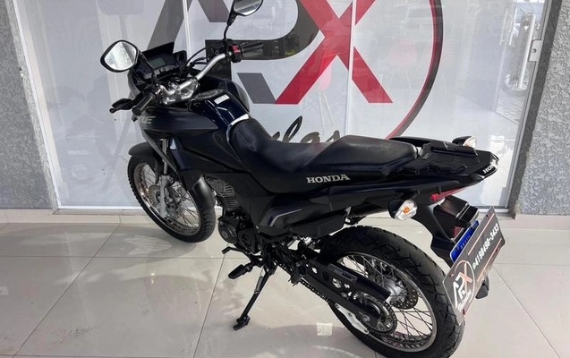 imagem-https://www.socarrao.com.br/sc-vehicle-images-prod/3303607/1787076678041-8381270_9_B_16fba67cae.jpeg