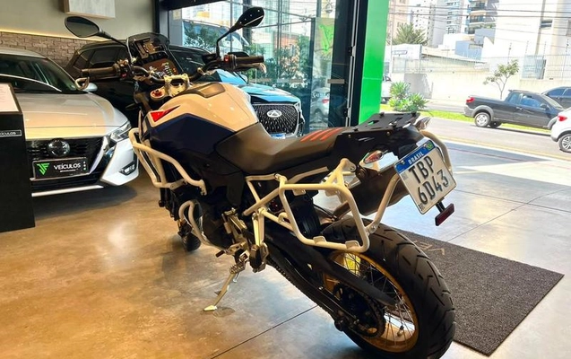 imagem-https://www.socarrao.com.br/sc-vehicle-images-prod/3303852/1788277403816-8392099_9_B_8d22b672b0.jpeg