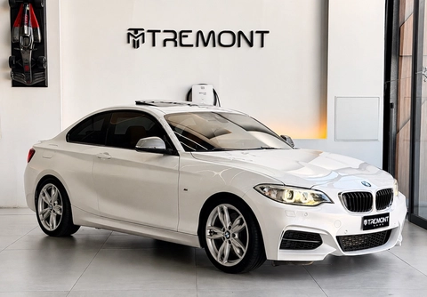 Bmw M235i Coupe 3.0 24V 326cv 2016 Branco — foto 1 de 3