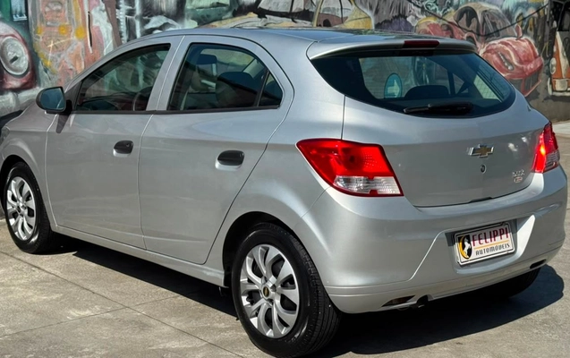 imagem-https://www.socarrao.com.br/sc-vehicle-images-prod/3303957/1788296238925-49a40b1c22754b4d82f88f8b0e9b20d2_1787075703879.jpg