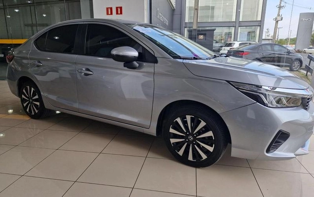 imagem-https://www.socarrao.com.br/sc-vehicle-images-prod/3304102/1787077576648-8371349_7_B_15f4116b50.jpeg