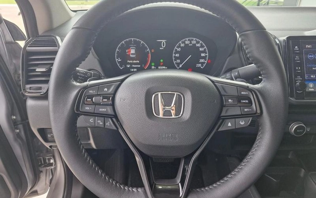 imagem-https://www.socarrao.com.br/sc-vehicle-images-prod/3304102/1787077576653-8371349_14_B_563445c6f9.jpeg