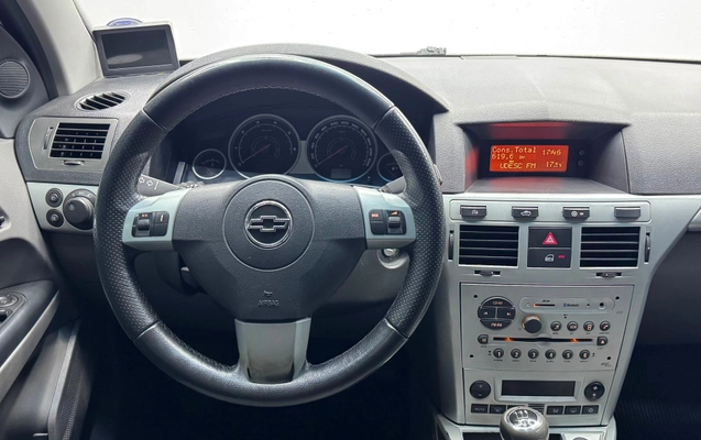 imagem-https://www.socarrao.com.br/sc-vehicle-images-prod/3304289/1787077916984-40ef62e2aa2341f9b5c4790da18cdd3e_1787077764333.jpg