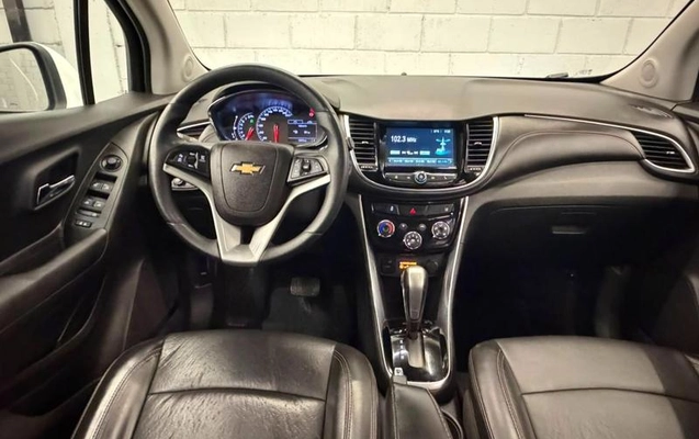 imagem-https://www.socarrao.com.br/sc-vehicle-images-prod/3304511/1787078461141-8368837_12_B_236b8905f9.jpeg